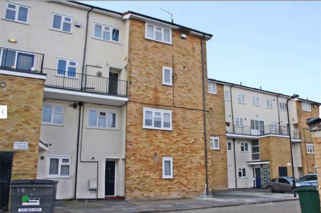 Radcliffe Way_exterior (best).jpg