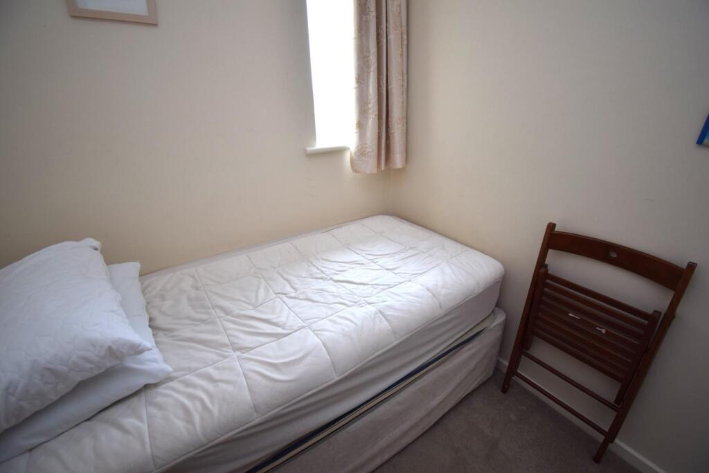Bedroom 3.JPG