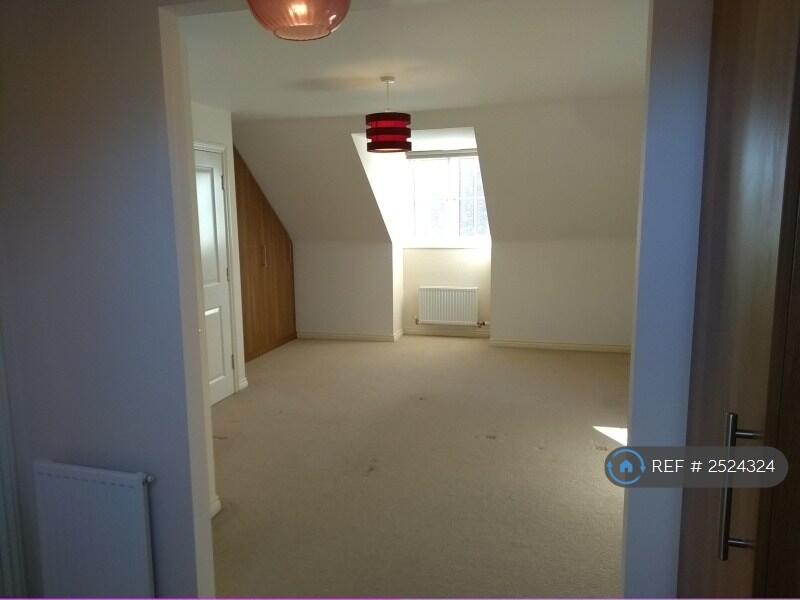 Master Bedroom 1