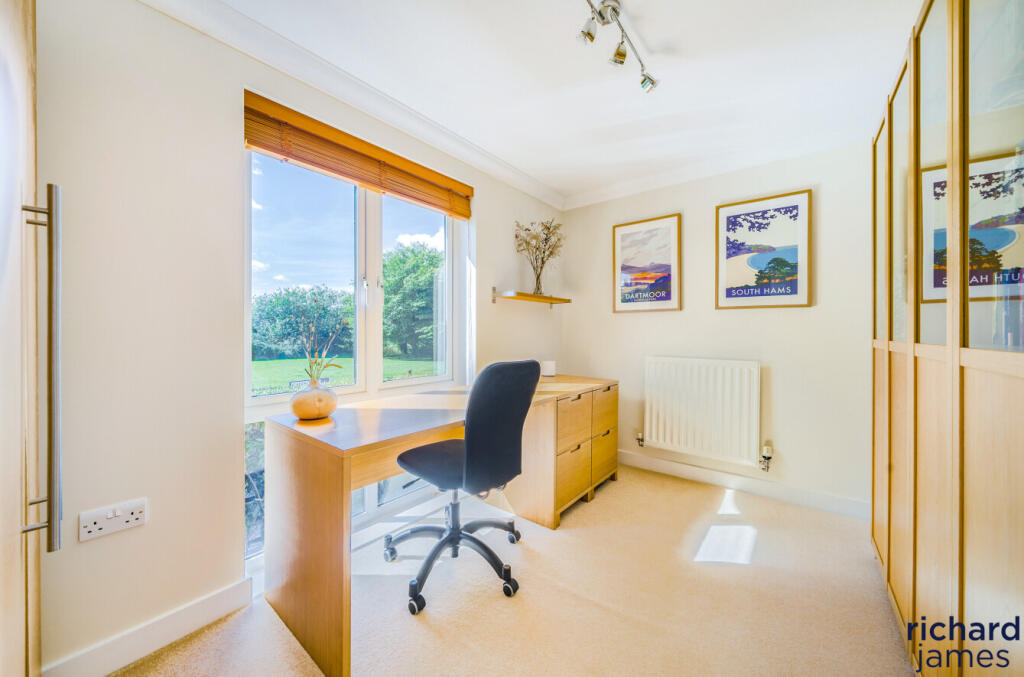 0b5052ae-9137-4f0...