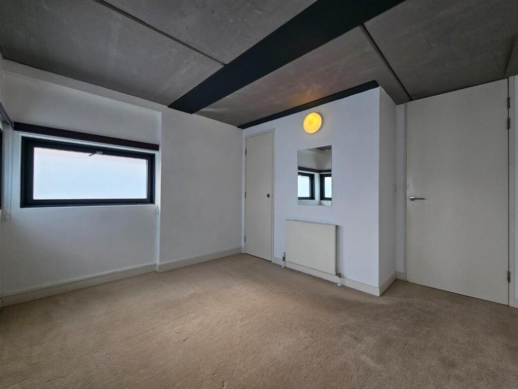 Bedroom 2 Aspect 2