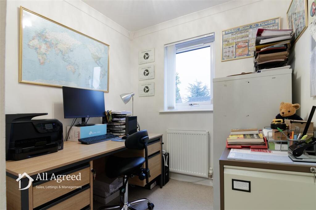 STUDY / BEDROOM FIVE