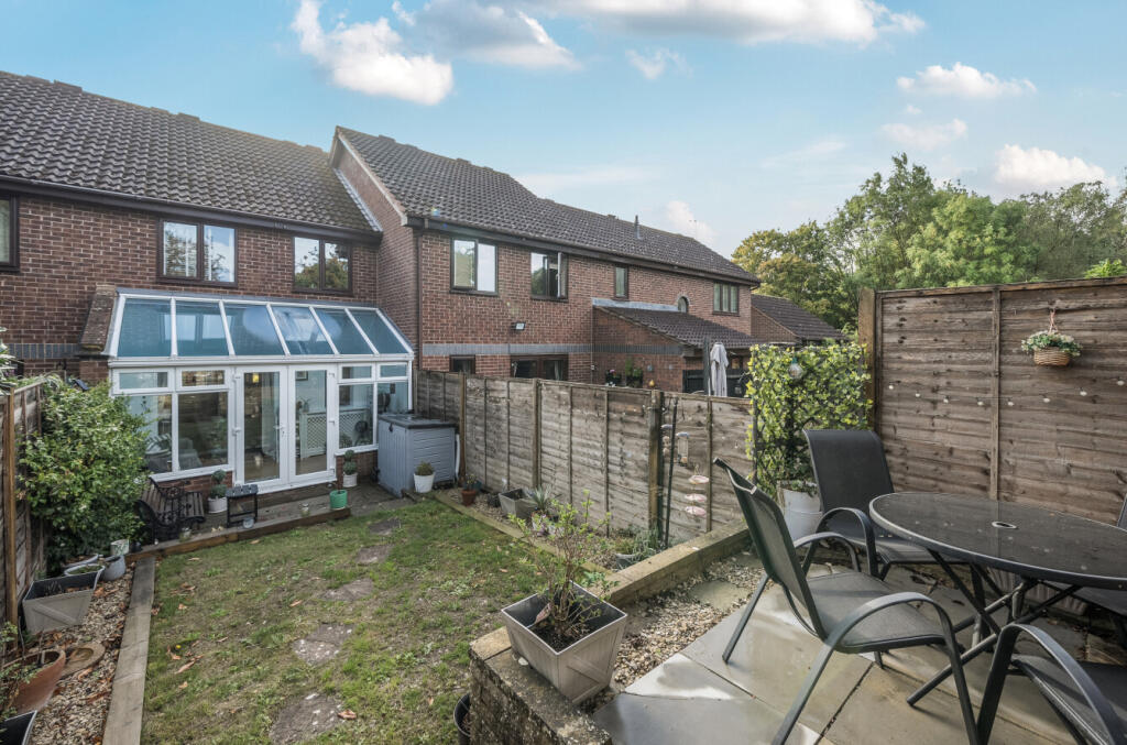 1347990-7-68b8043...