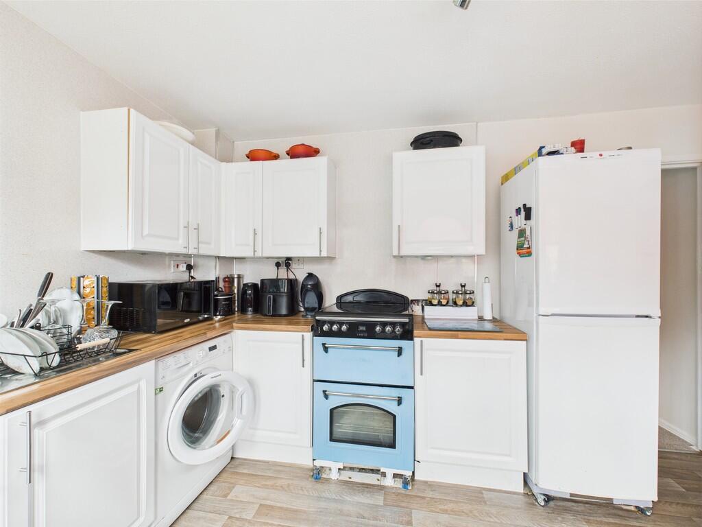 CAM01835G0-PR0206...