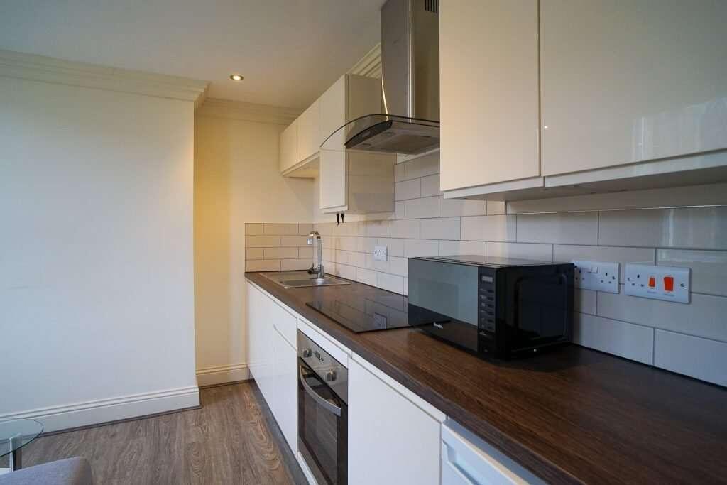 Flat_3_St_James_Row