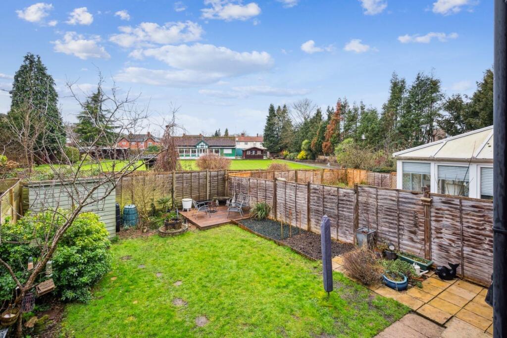 GARDEN OVERVIEW