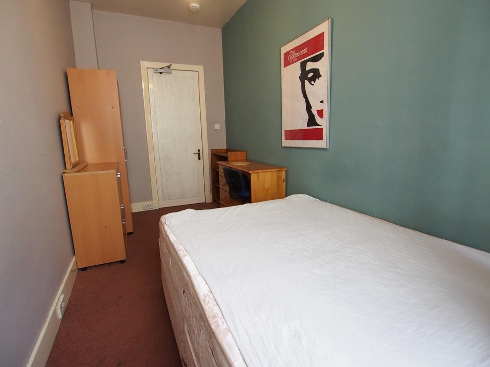 Bedroom 1 Alternative