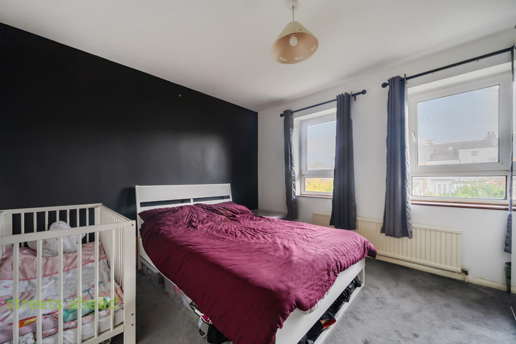 e13544dd-d46c-4f4...