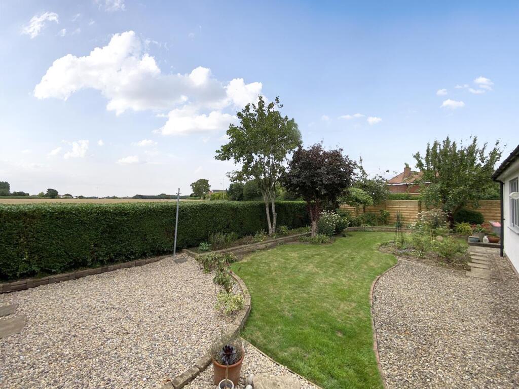 9018372-105980-133982900344012752-64604a95-c022-ab