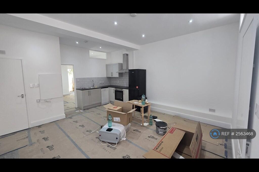 Flat 1 Kitchen Diner