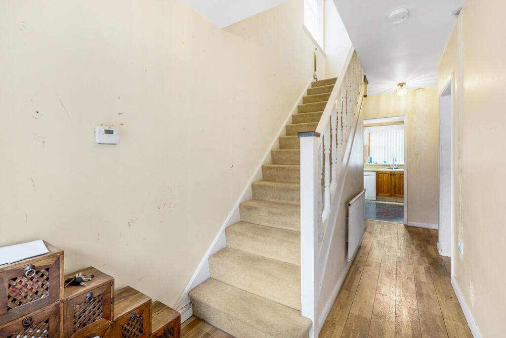 77 Middlegate Road West (Frampton)-12