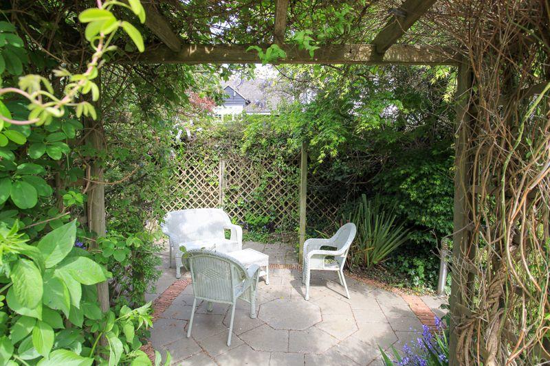 Rear Garden Vi...