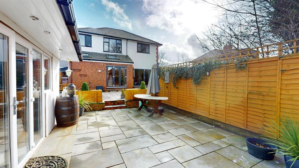 Kiln Lane Rear Garden