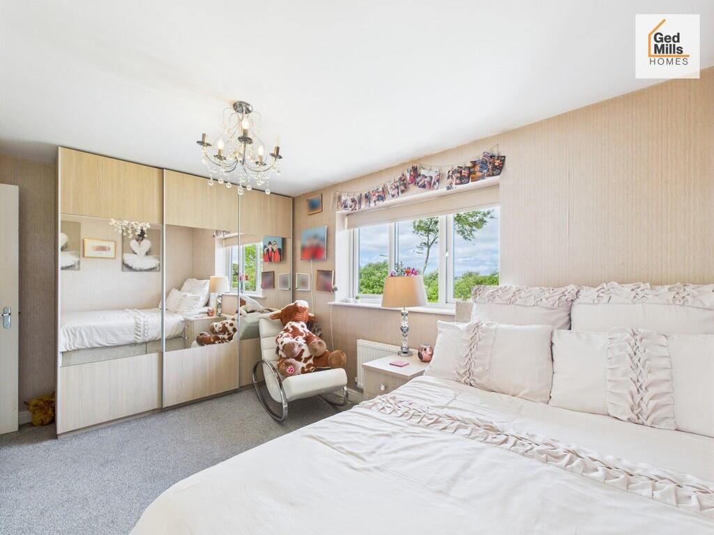 CAM04261G0-PR0070...