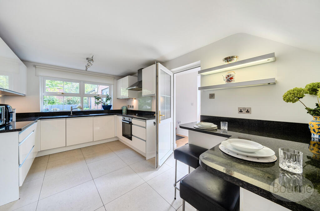 17207051-9a60-49d...