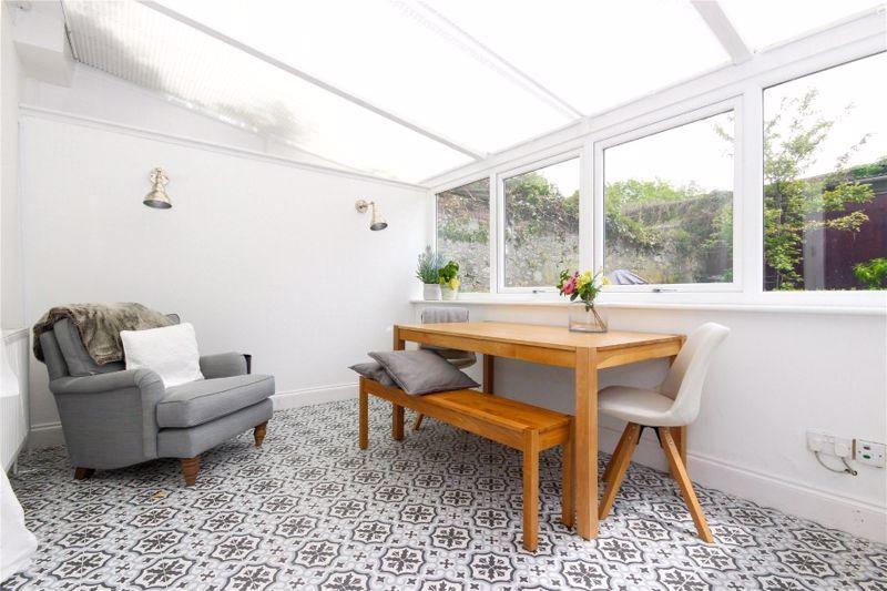 Garden room 