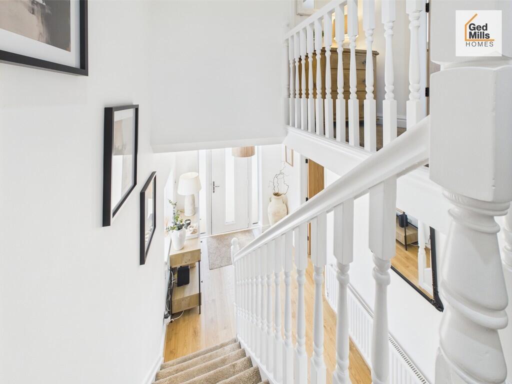 CAM04261G0-PR0047...