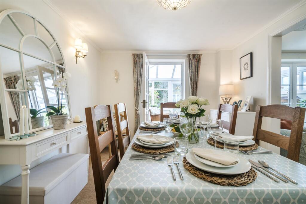 OLD YEW COTTAGE-30.jpg