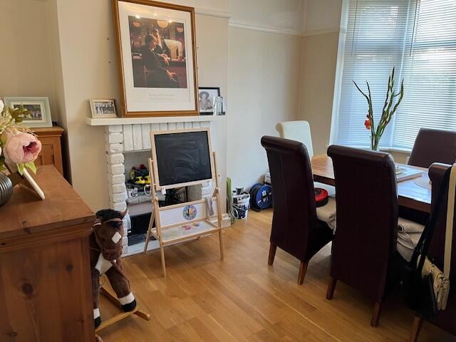 Front Reception Rooom