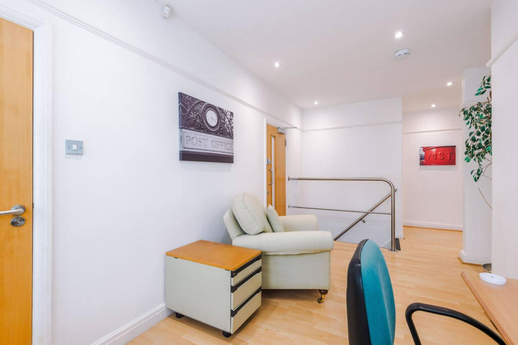 mellorroad30mellorroad3094357522-5f6c-4c8b-8b3c...