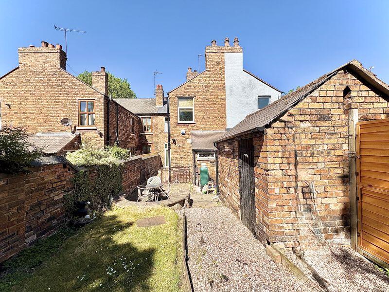 REAR ELEVATION