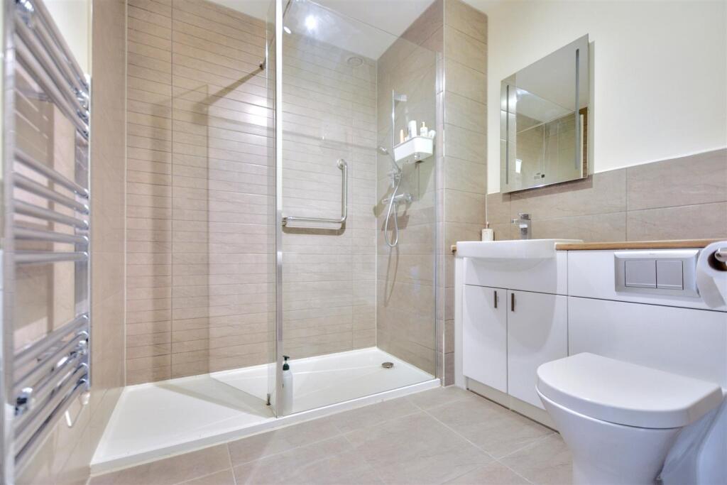 Bathroom.jpeg