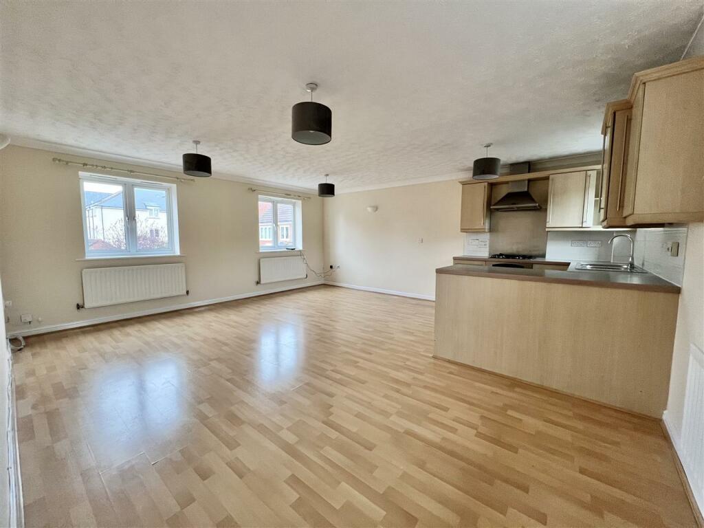Kitchen/Living Room