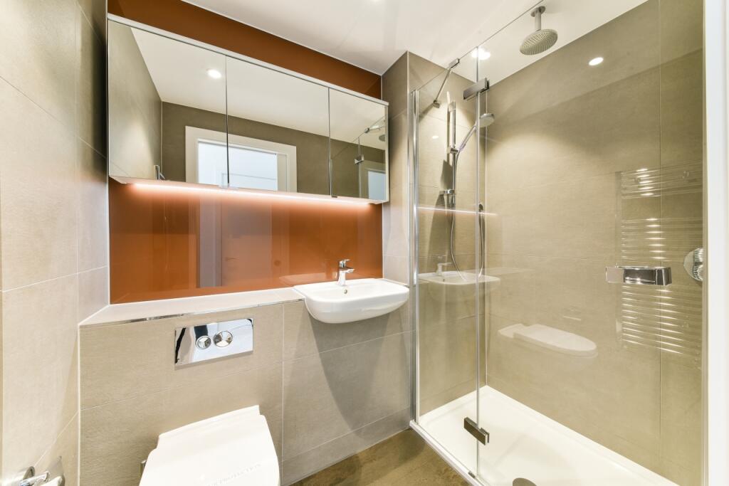 Bathroom - FiftySeve