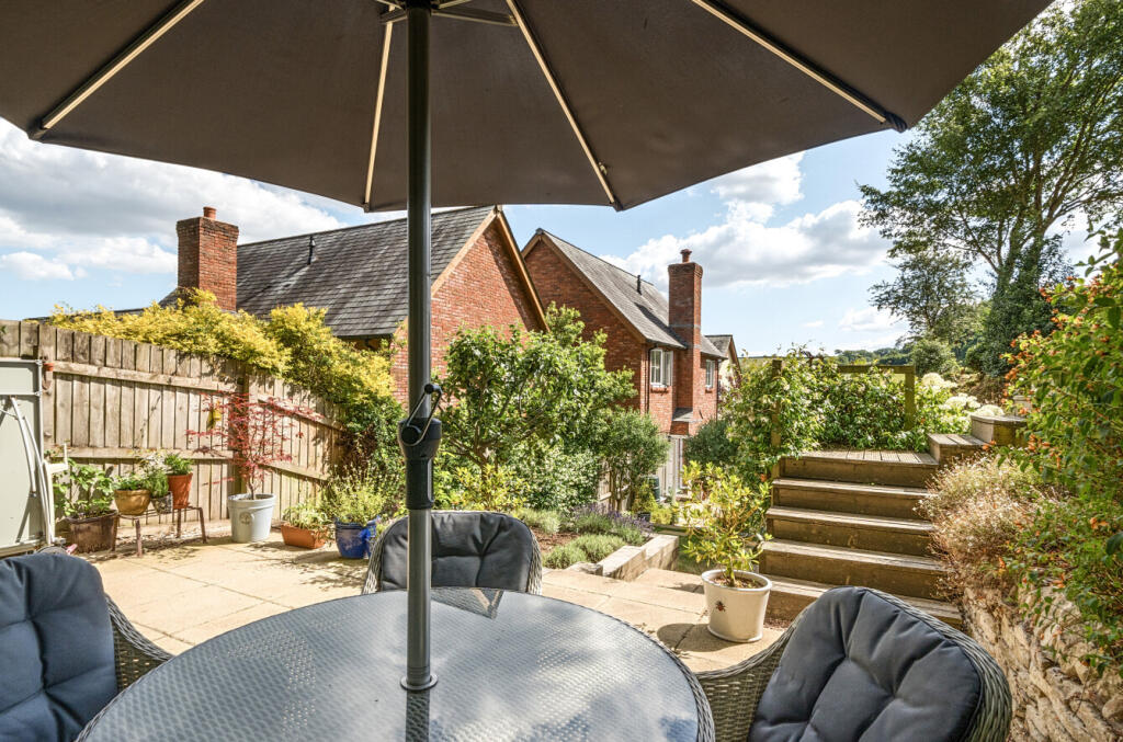 1320672-13-687010...