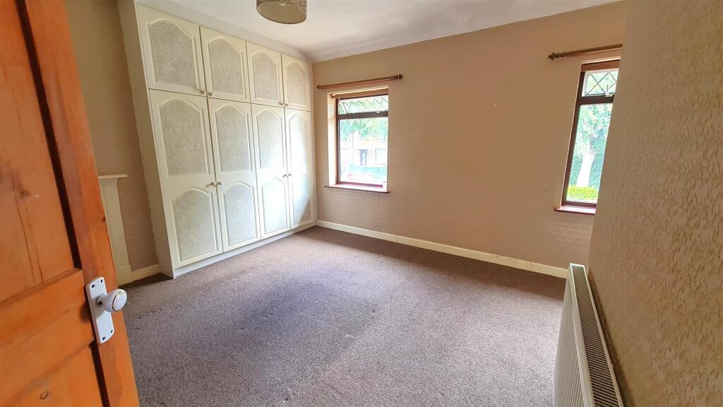 Bedroom One.jpg