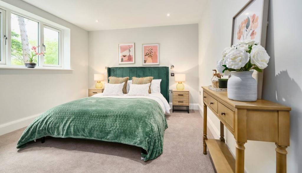 gallery_Courtfield-Gardens-Trowbridge-plot-12-main