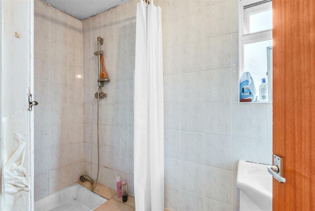 Downstairs Shower Room / Toilet