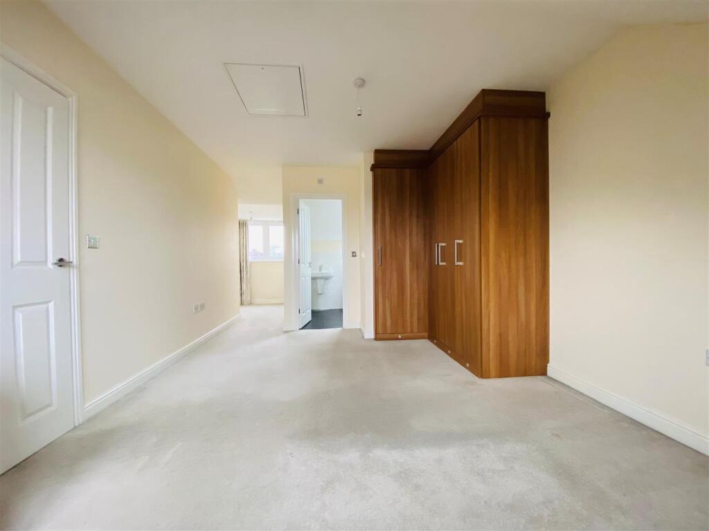 bedroom one.jpg