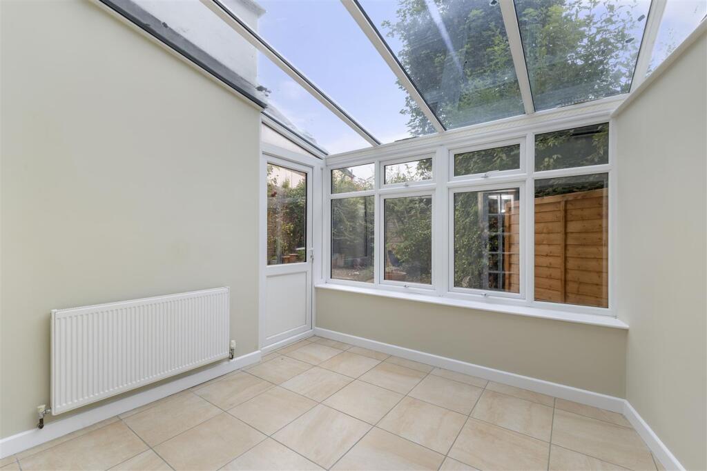 30 Cooper Road-24.JPG