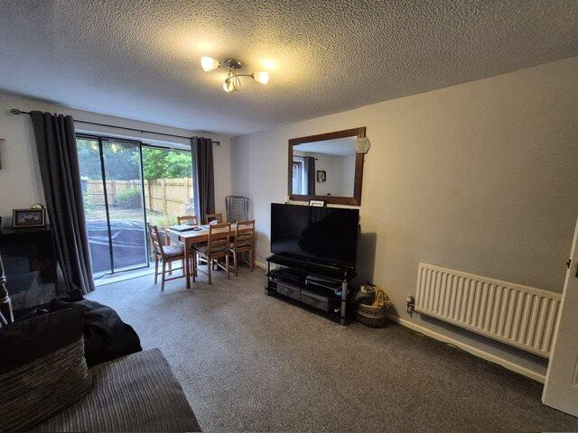 Living room 2