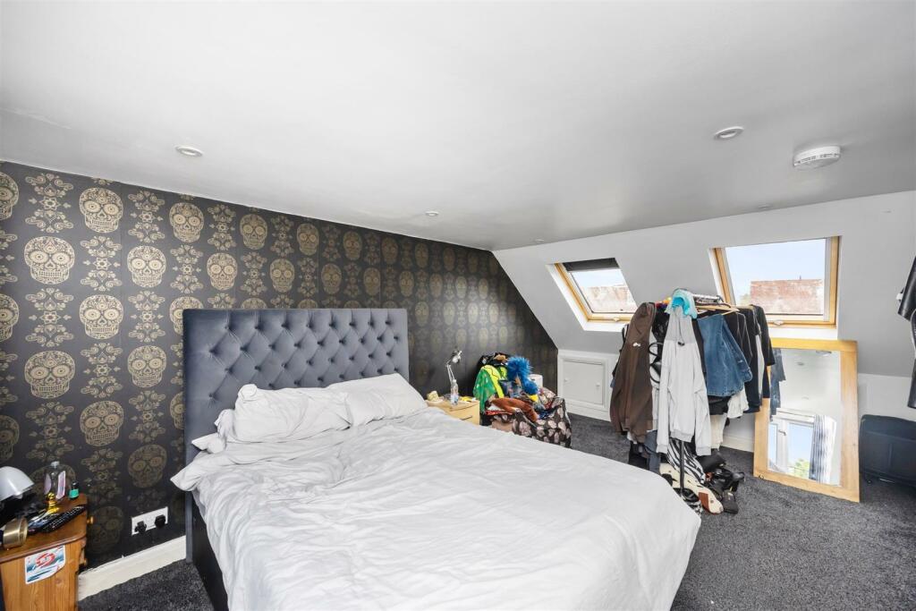 Elm Drive 66 BEDROOM ATTIC.jpeg