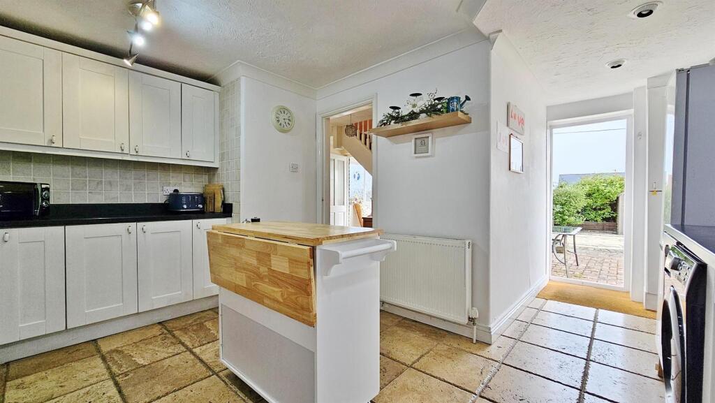 Kitchen/Breakfast Room