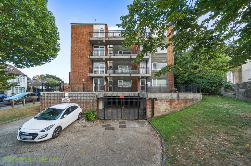 96b050f7-24b5-4c2...