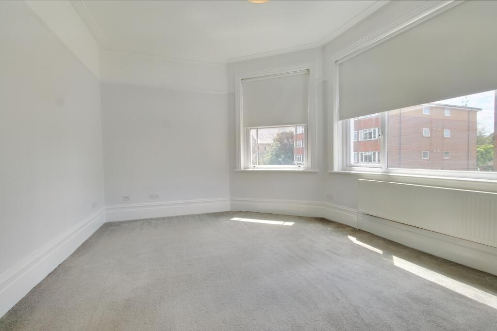 1.HALLWAY.jpg