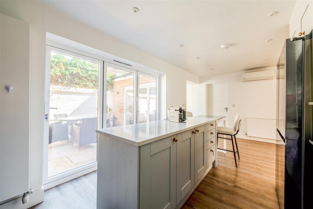 23 Lansdowne Road-7.jpg