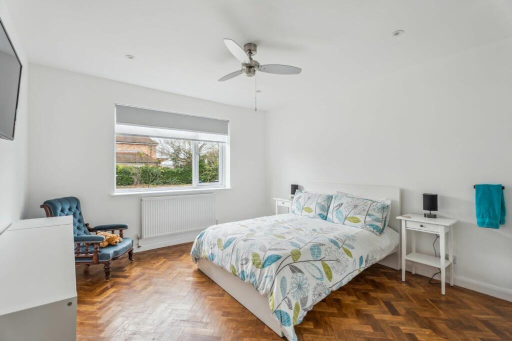 Double bedroom