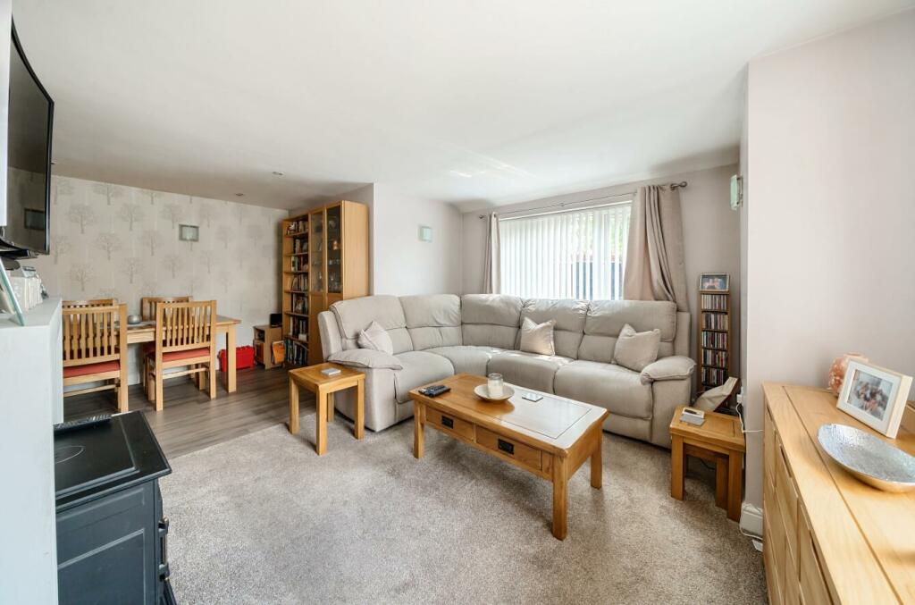 Sitting and Dining Room