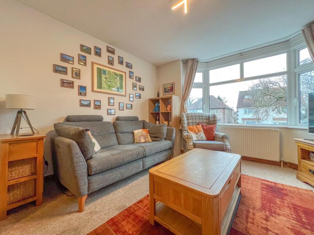 Glenfield Av. - Image-21.jpg