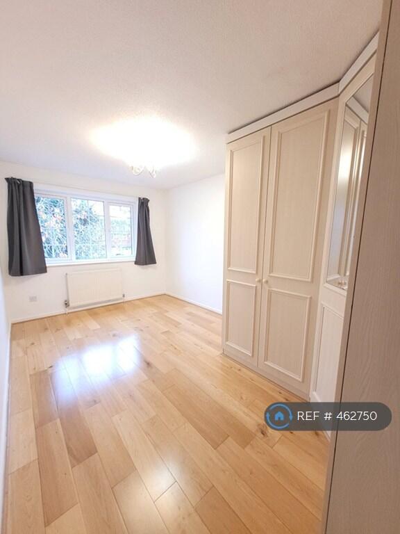 Master Bedroom 1
