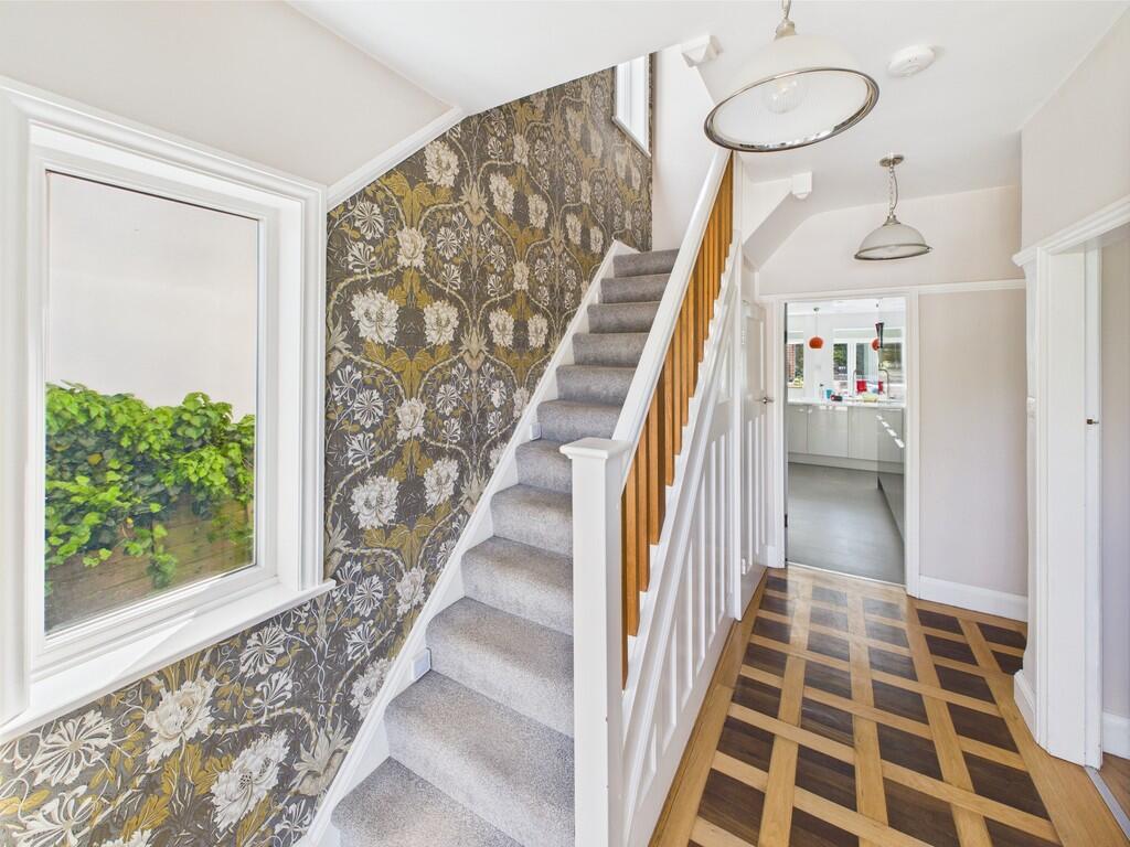 CAM04578G0-PR0012...