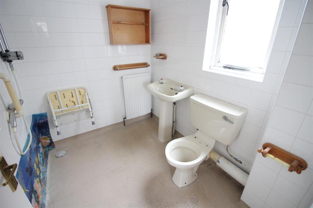 En-suite Shower Room