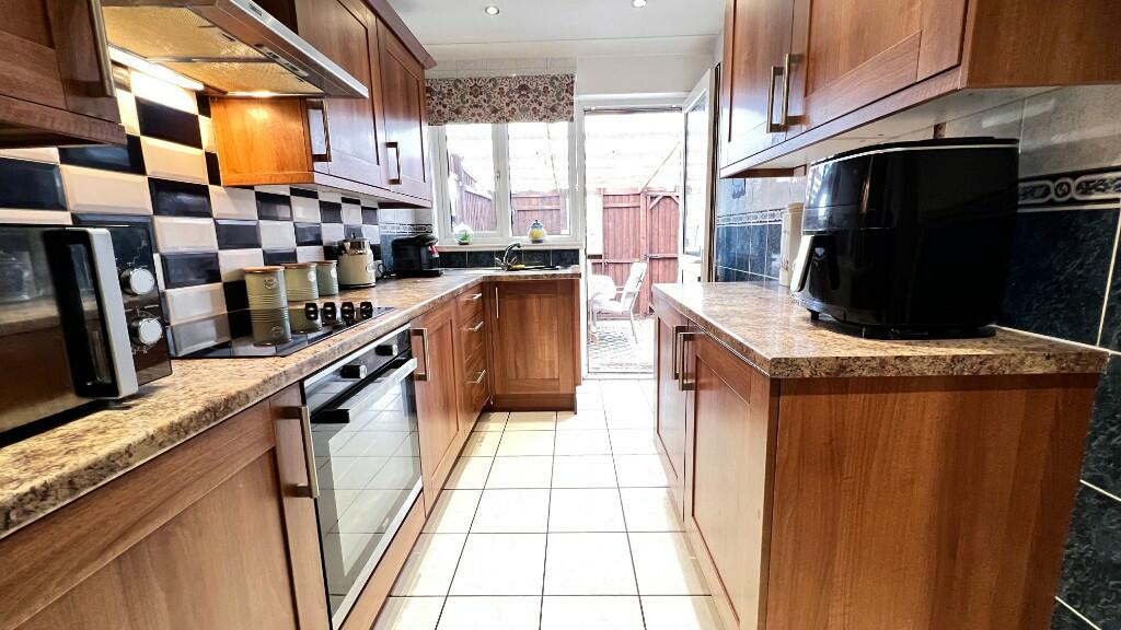 Fitted Kitchen