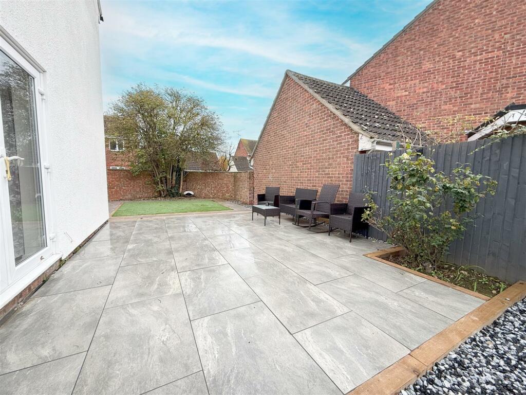 ALTERNATE VIEW OF GARDEN