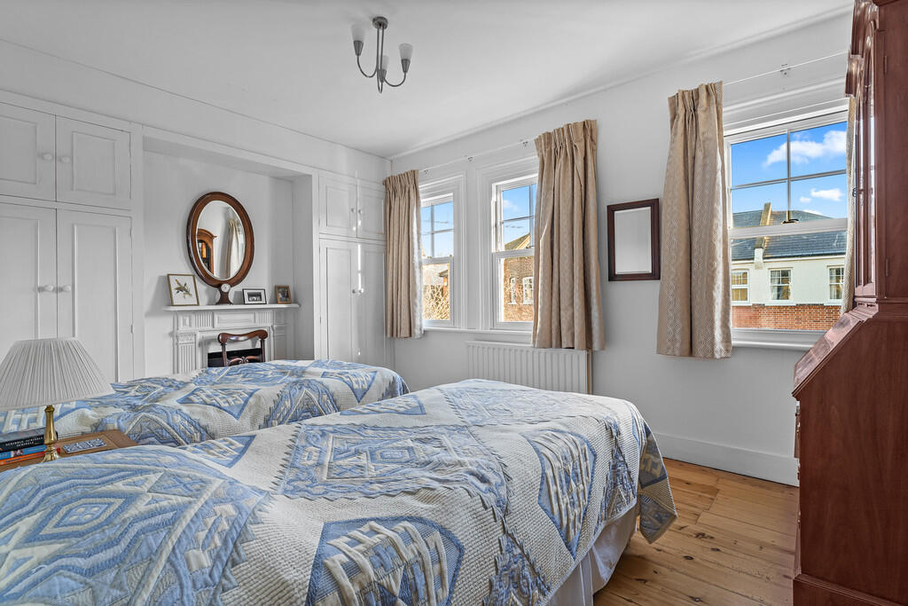 Church Gardens (1...