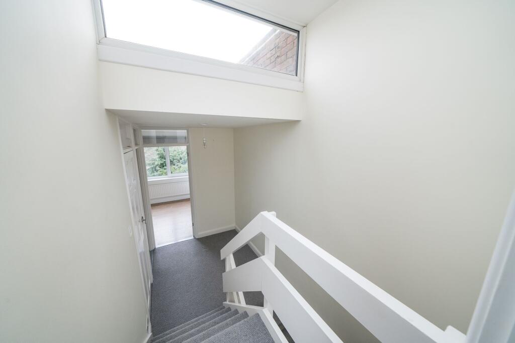 Second Floor Landing (2)